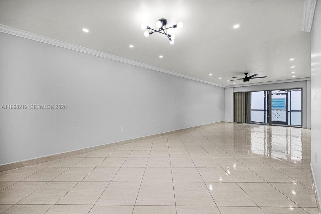 EMERALD HILLS C C APTS CO · #2 in Hollywood - Photo 35