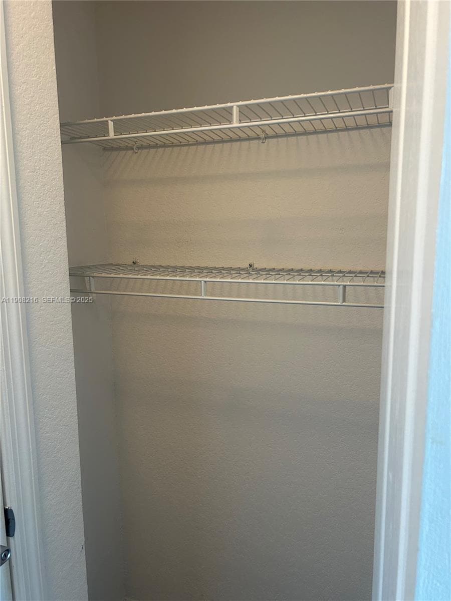 VALENCIA CONDO · #551 in South Miami - Photo 12