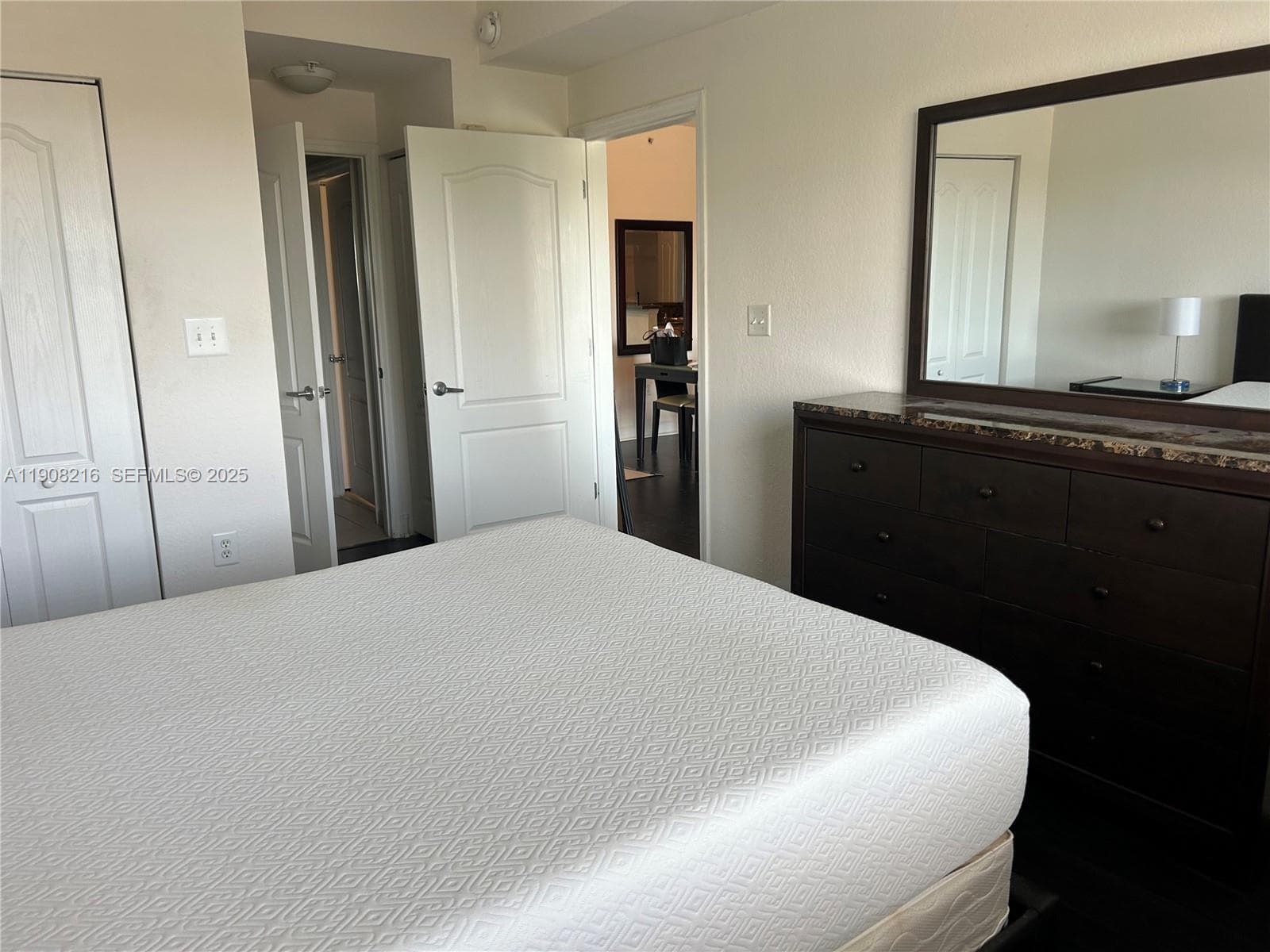 VALENCIA CONDO · #551 in South Miami - Photo 10