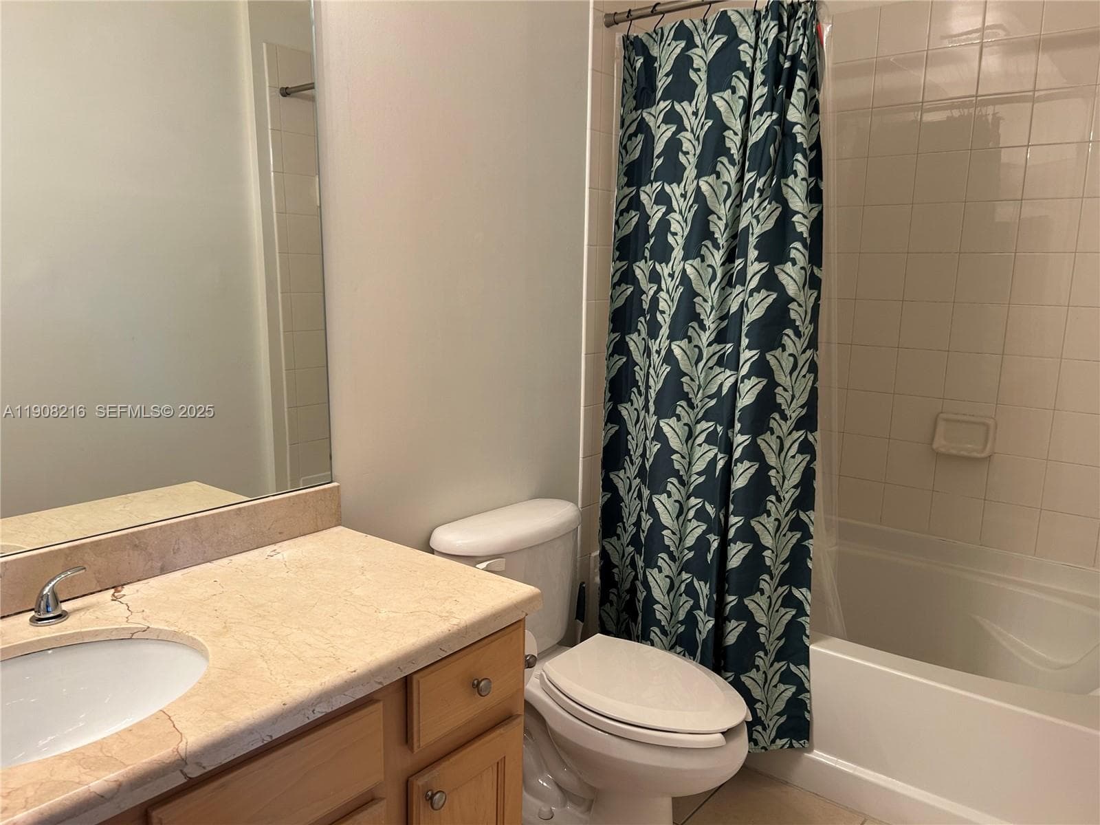 VALENCIA CONDO · #551 in South Miami - Photo 18
