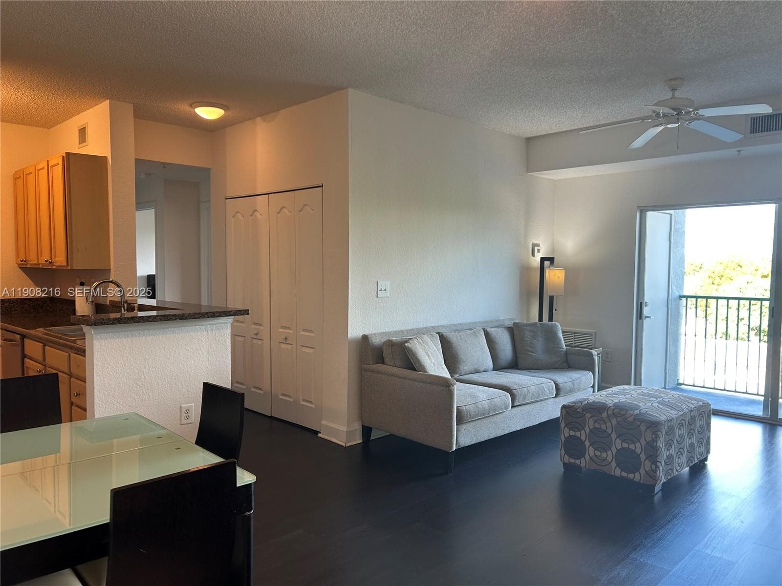 VALENCIA CONDO · #551 in South Miami - Photo 25