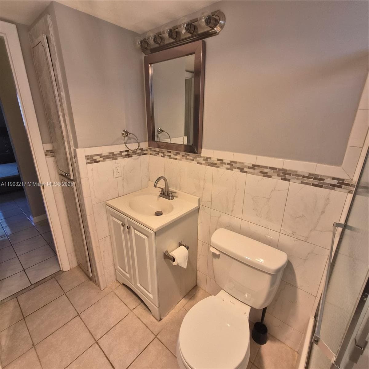 POINT EAST SEC III CONDO · #L312 in Aventura - Photo 23