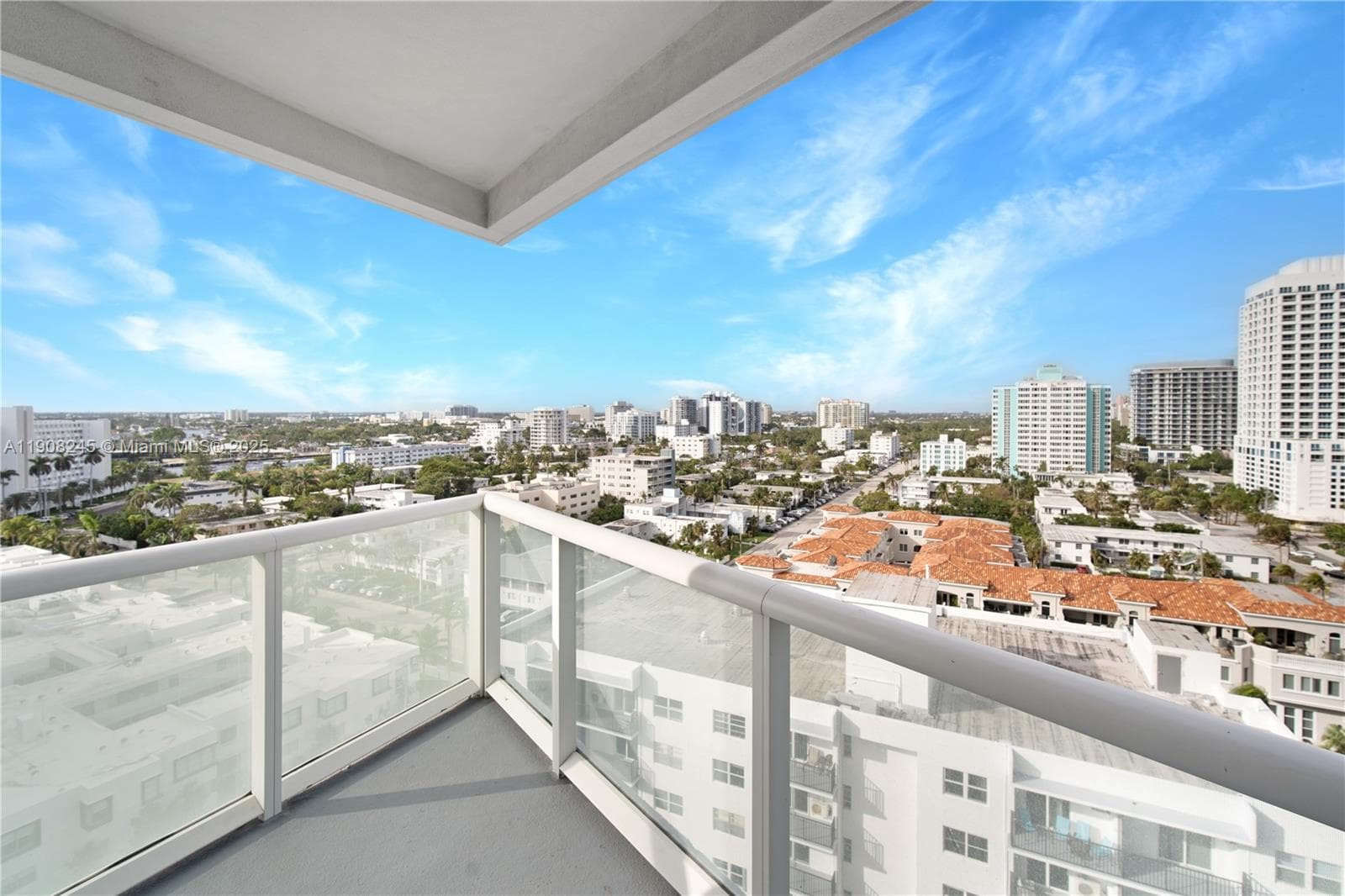 W Fort Lauderdale Res. · #1102 in Fort Lauderdale - Photo 17