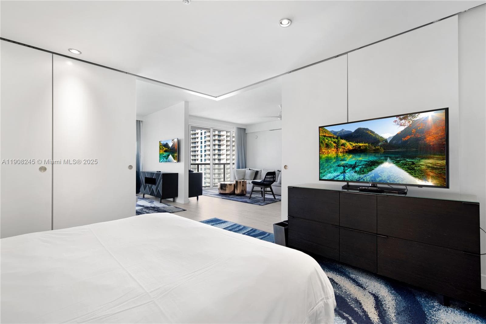 W Fort Lauderdale Res. · #1102 in Fort Lauderdale - Photo 9