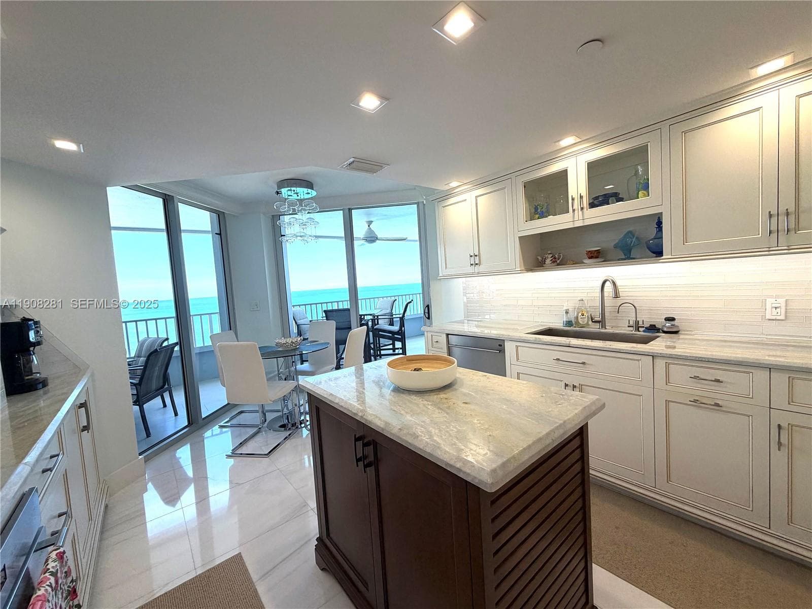 CORNICHE CONDO · #1801 in Singer Island - Photo 4