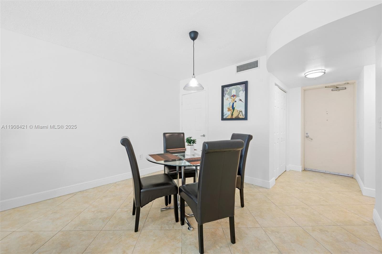 SURFSIDE PALMS CONDO · #105 in Surfside - Photo 7