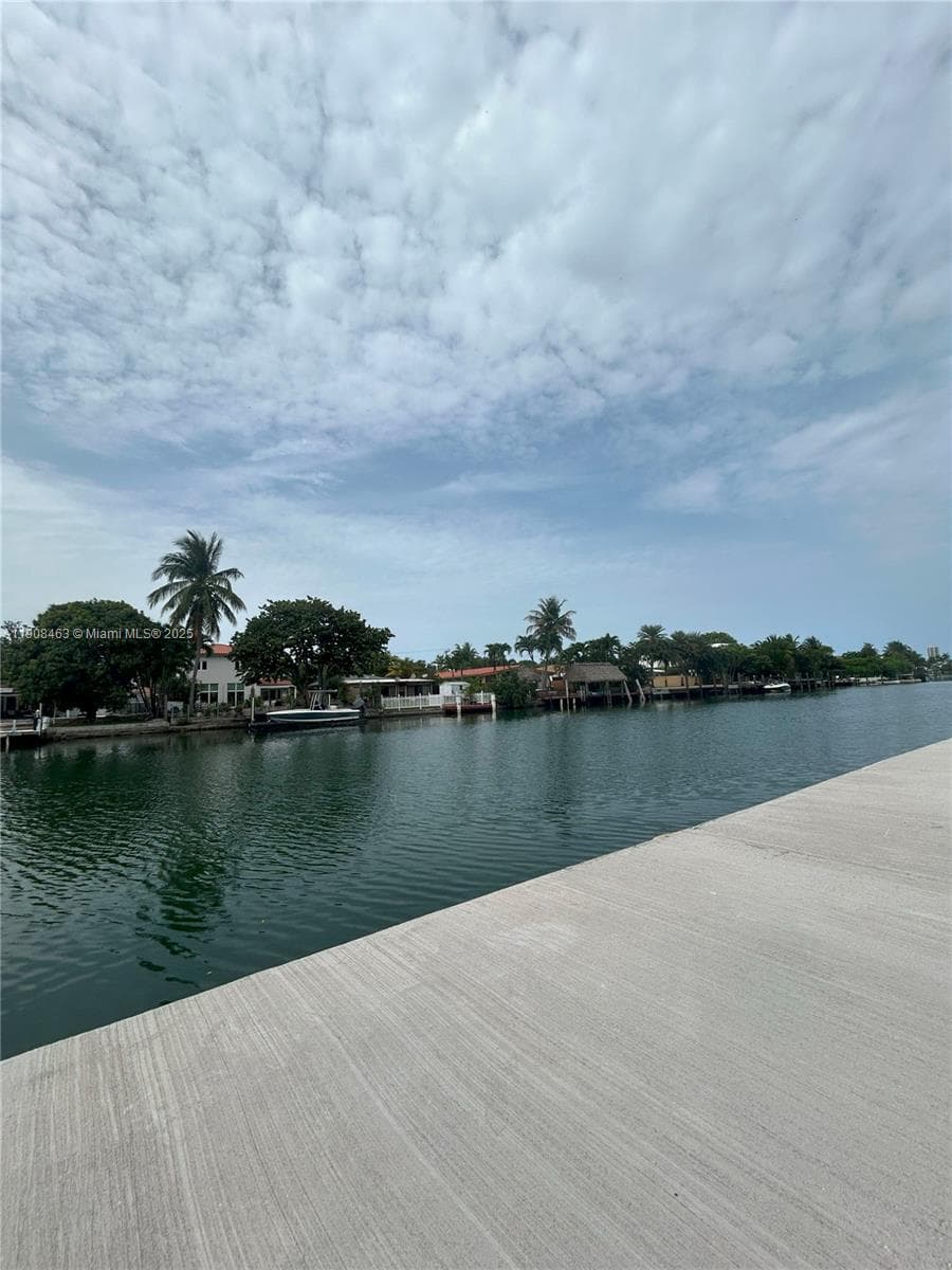 NORMANDY WATERWAY SUB · #2 in Miami Beach - Photo 3