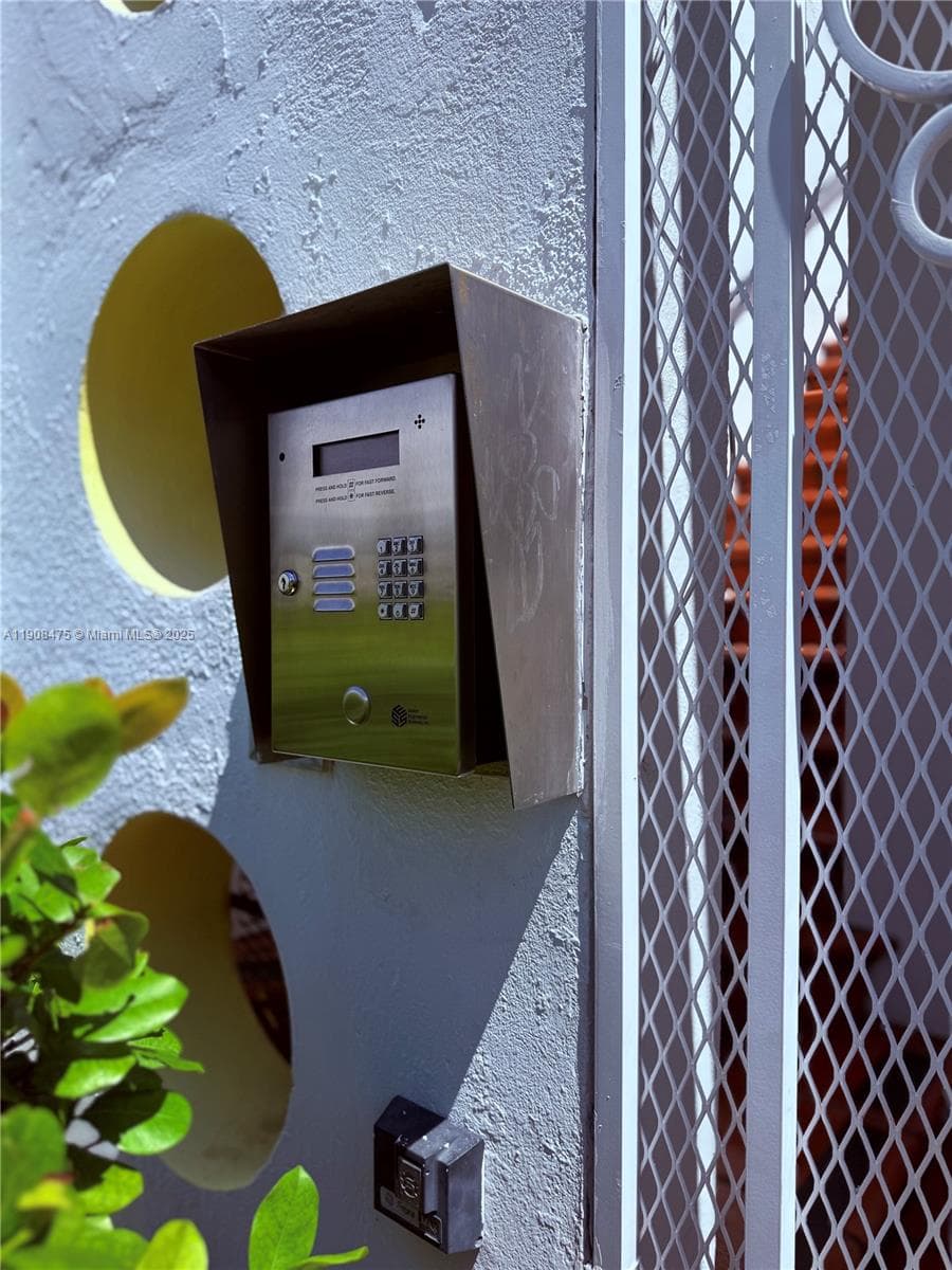 NORMANDY PALMS CONDO · #A2 in Miami Beach - Photo 32