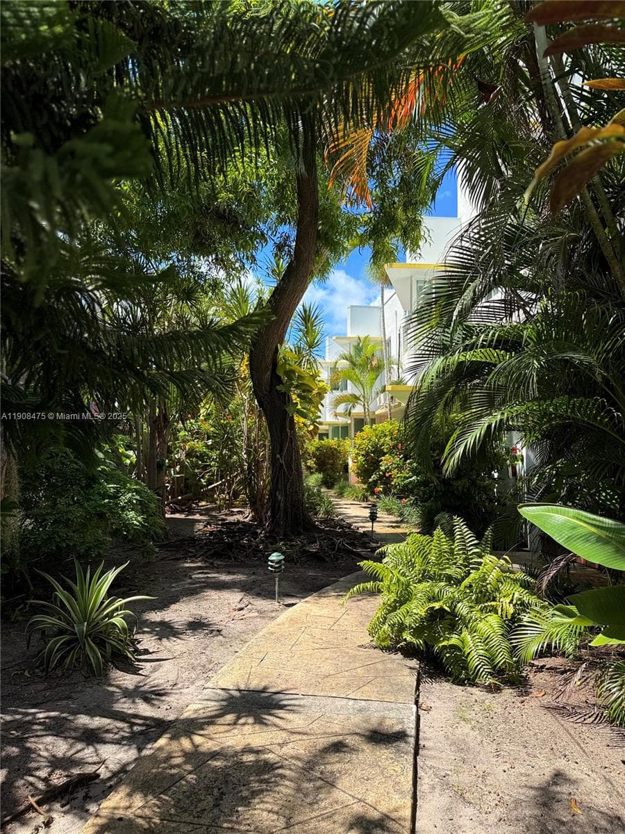 NORMANDY PALMS CONDO · #A2 in Miami Beach - Photo 29