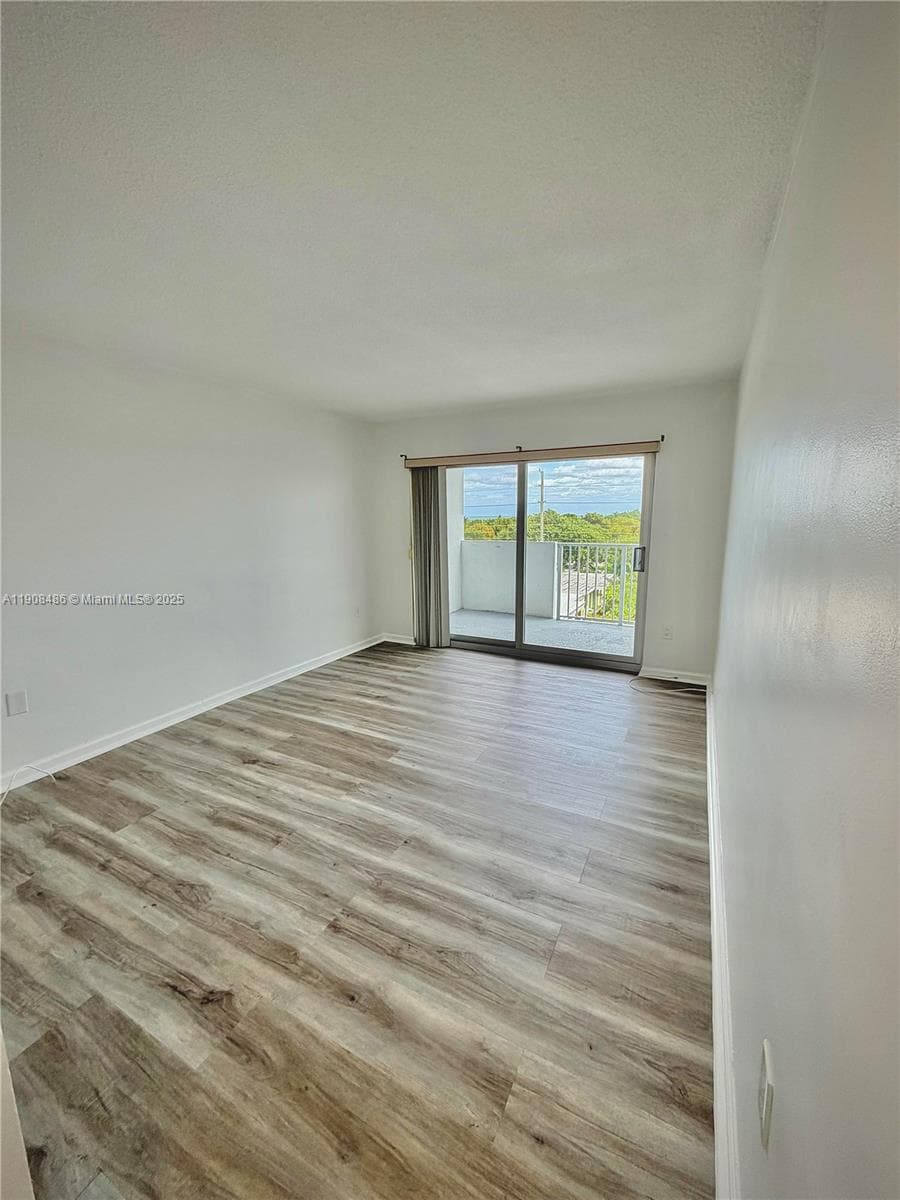 The Ritz-Carlton Residences, North Bay Village · #5C in Miami Beach - Photo 4