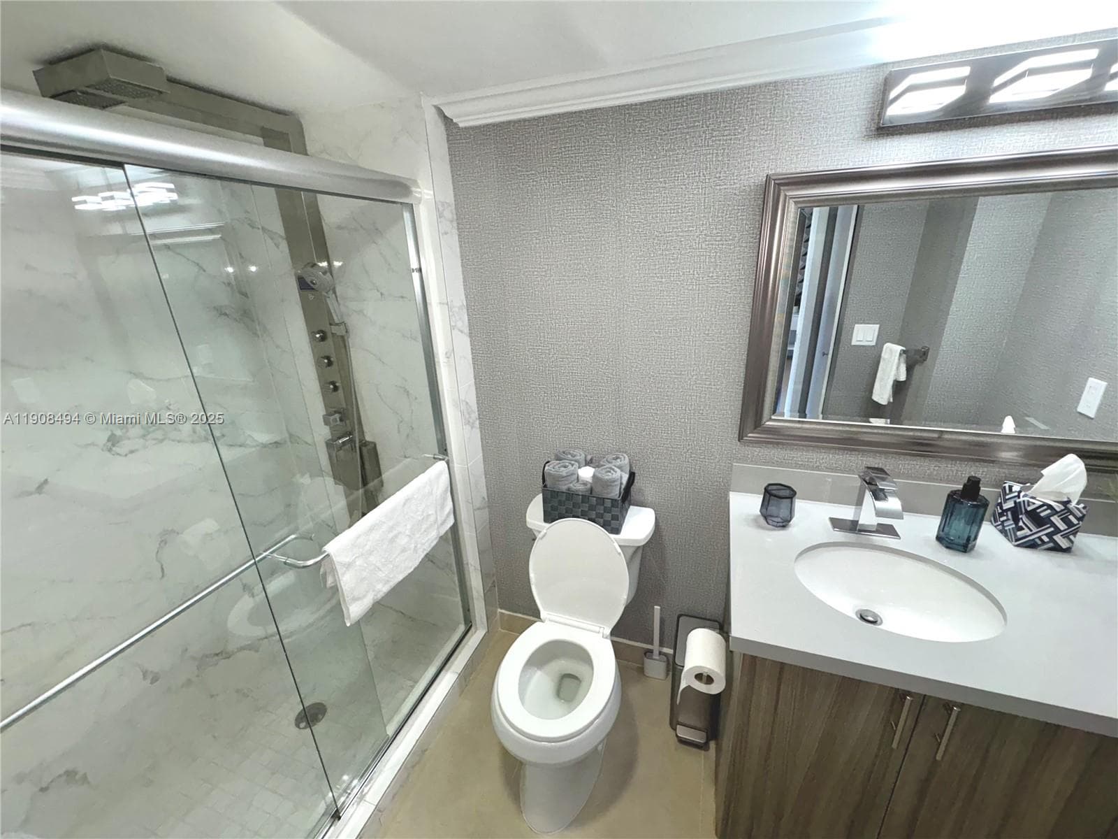 BISCAYA III CONDO · #501 in Aventura - Photo 19