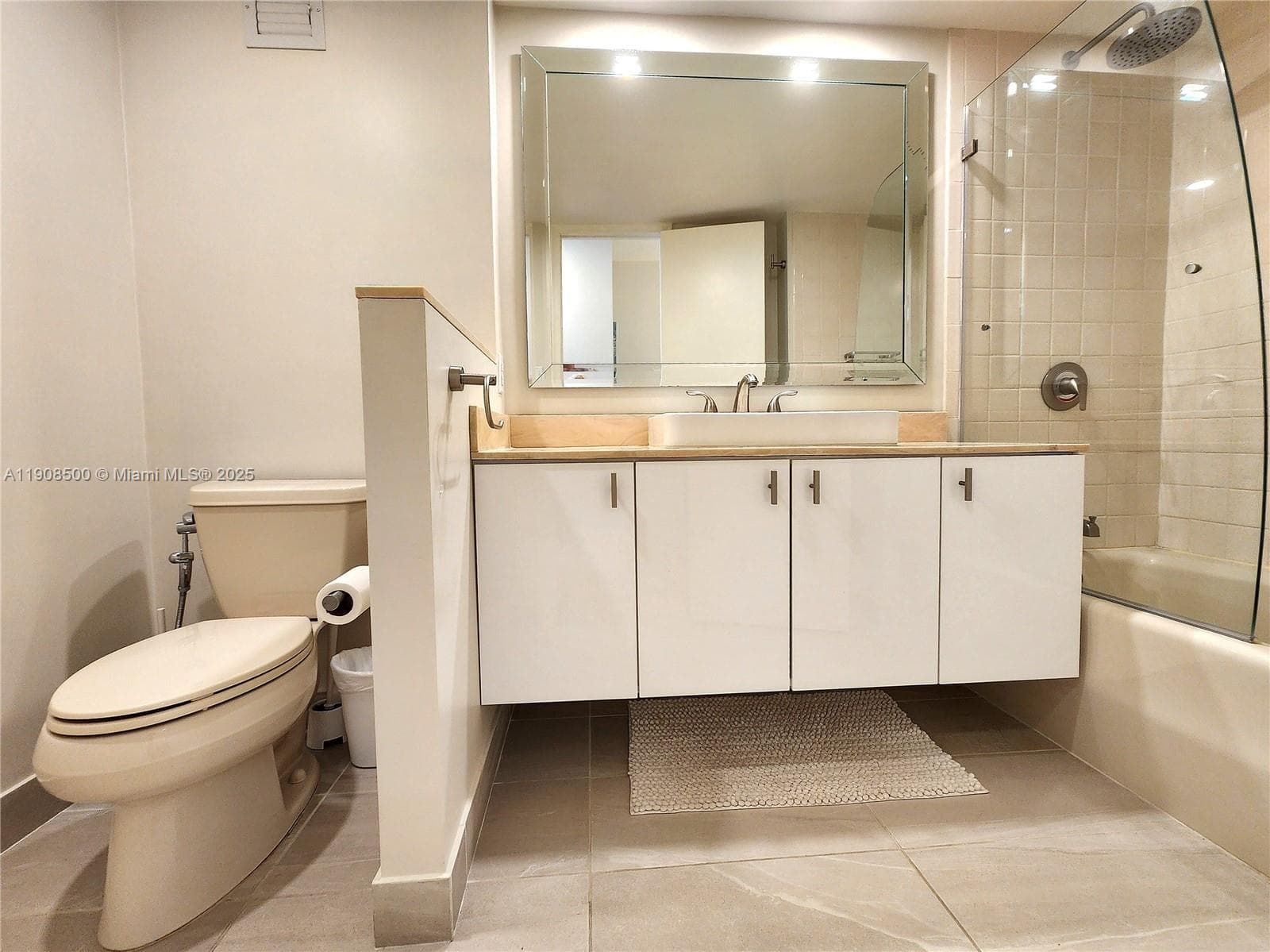AQUARIUS CONDO · #1406S in Hollywood - Photo 27