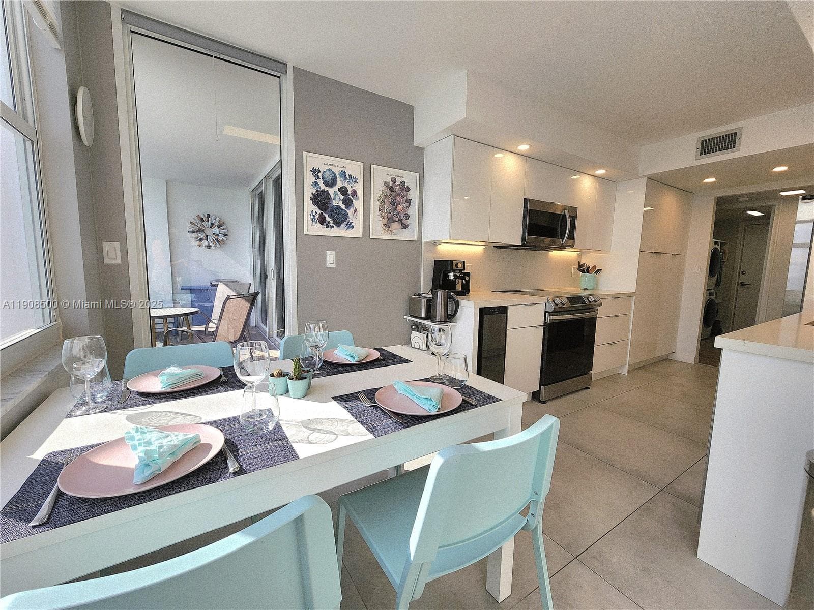 AQUARIUS CONDO · #1406S in Hollywood - Photo 20
