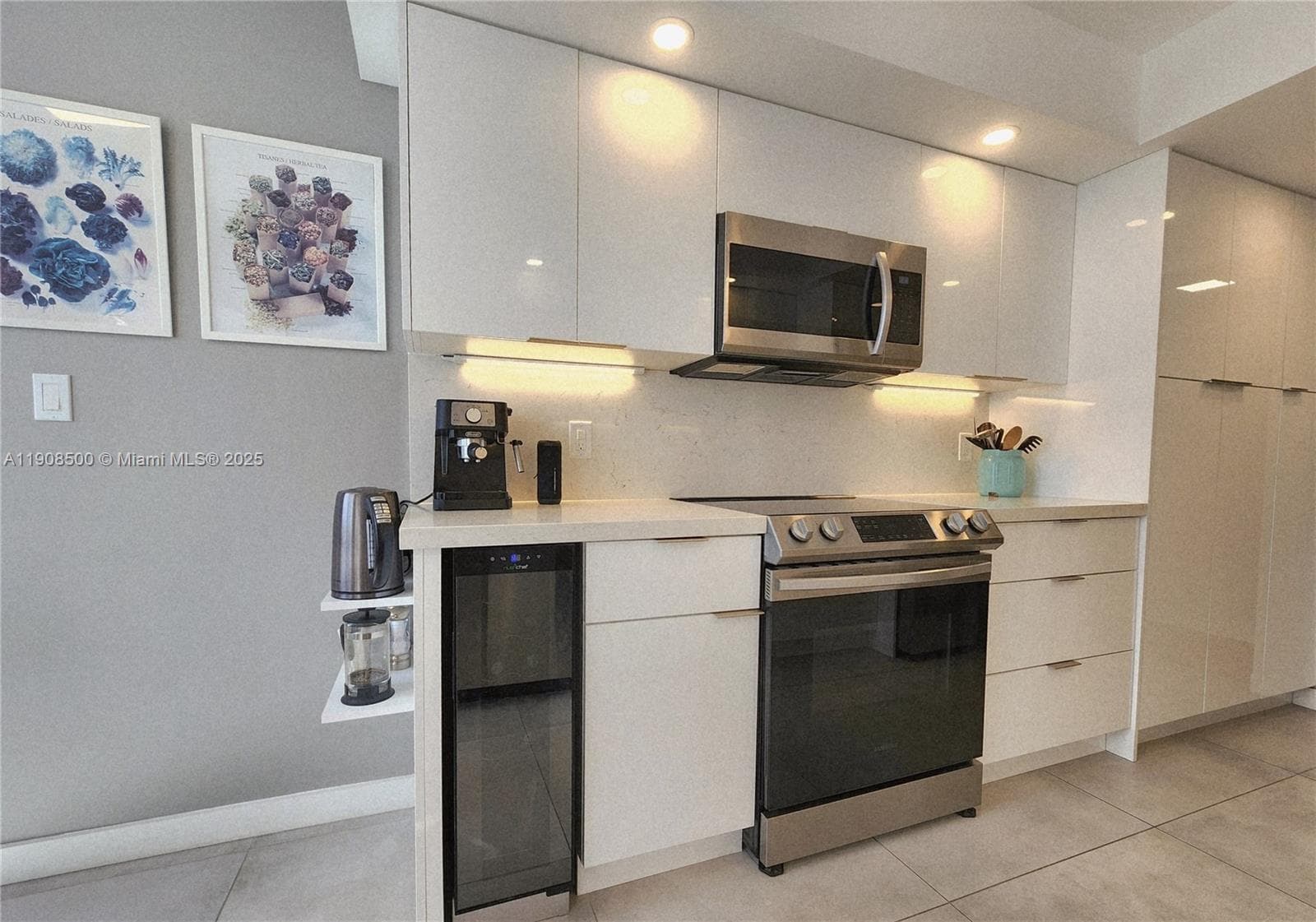 AQUARIUS CONDO · #1406S in Hollywood - Photo 21