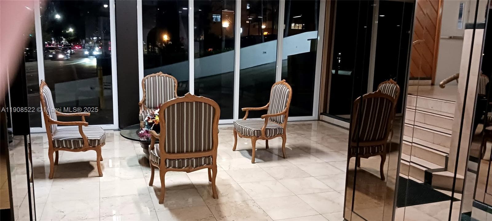Riviera Condominium · #1708 in Miami Beach - Photo 6