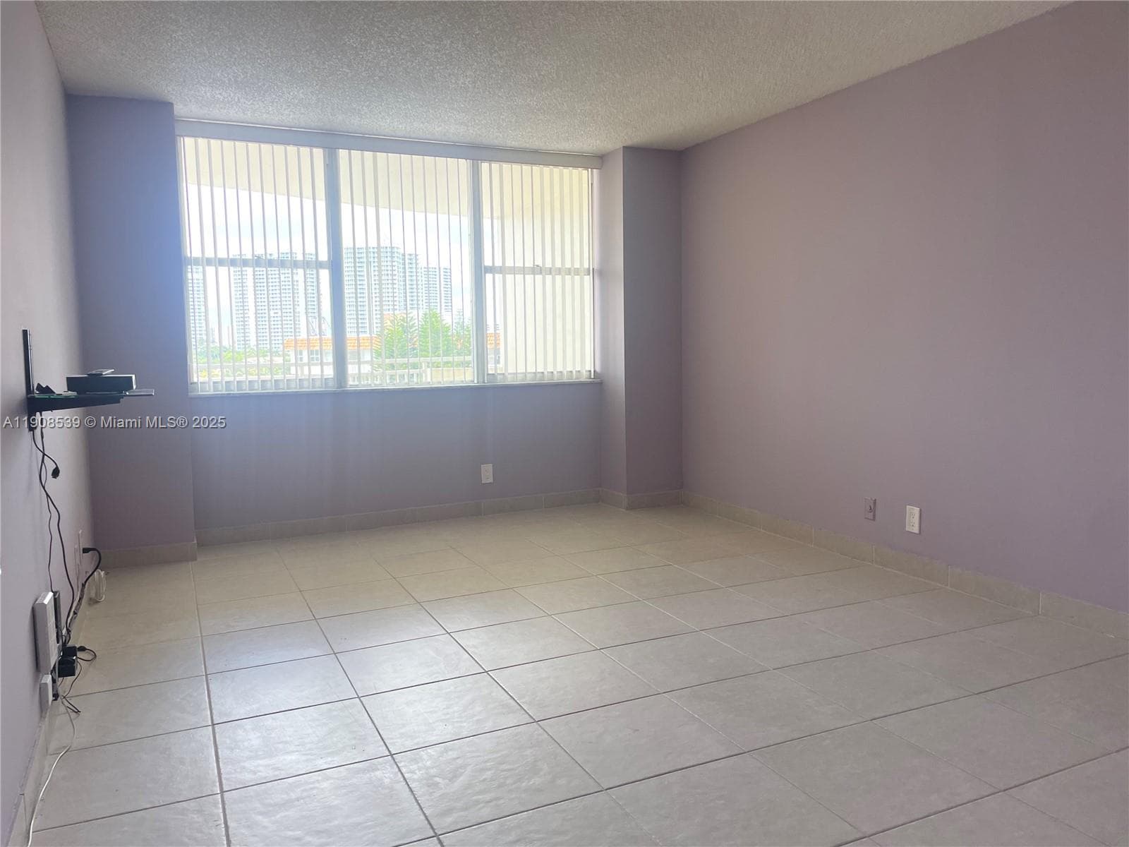 PARKER DORADO CONDO · #520 in Hallandale Beach - Photo 5