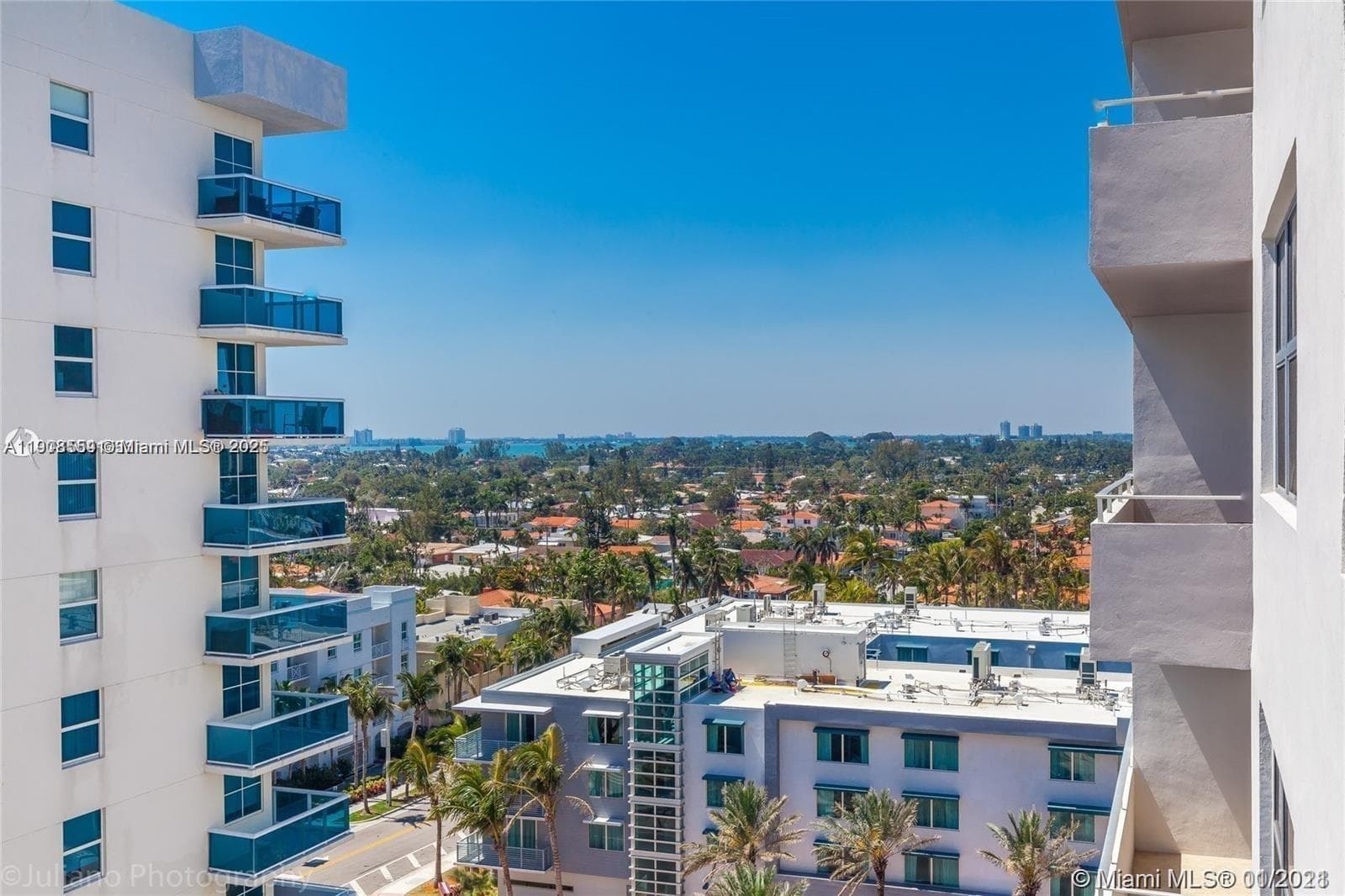 FOUR WINDS CONDO · #1006 in Surfside - Photo 4