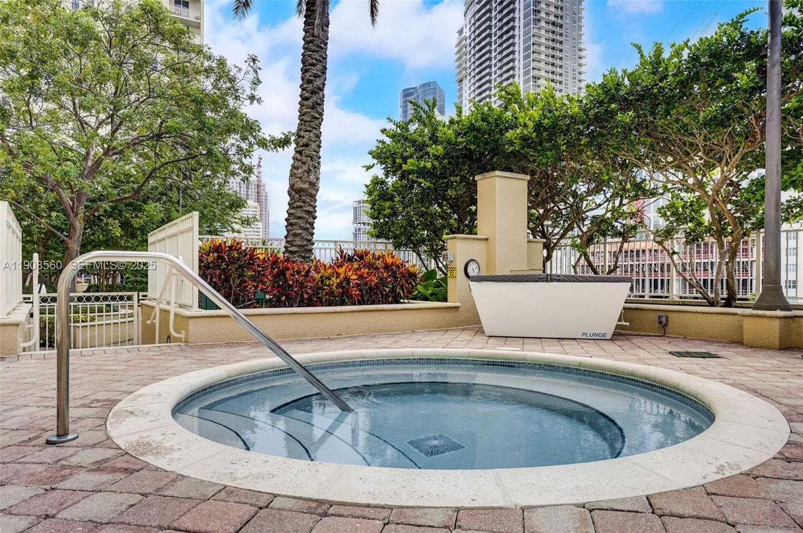 NURIVER LANDING CONDO · #806 in Fort Lauderdale - Photo 12