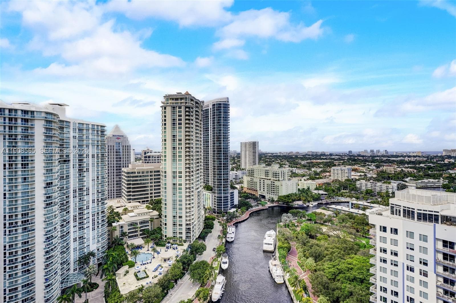 NURIVER LANDING CONDO · #806 in Fort Lauderdale - Photo 14