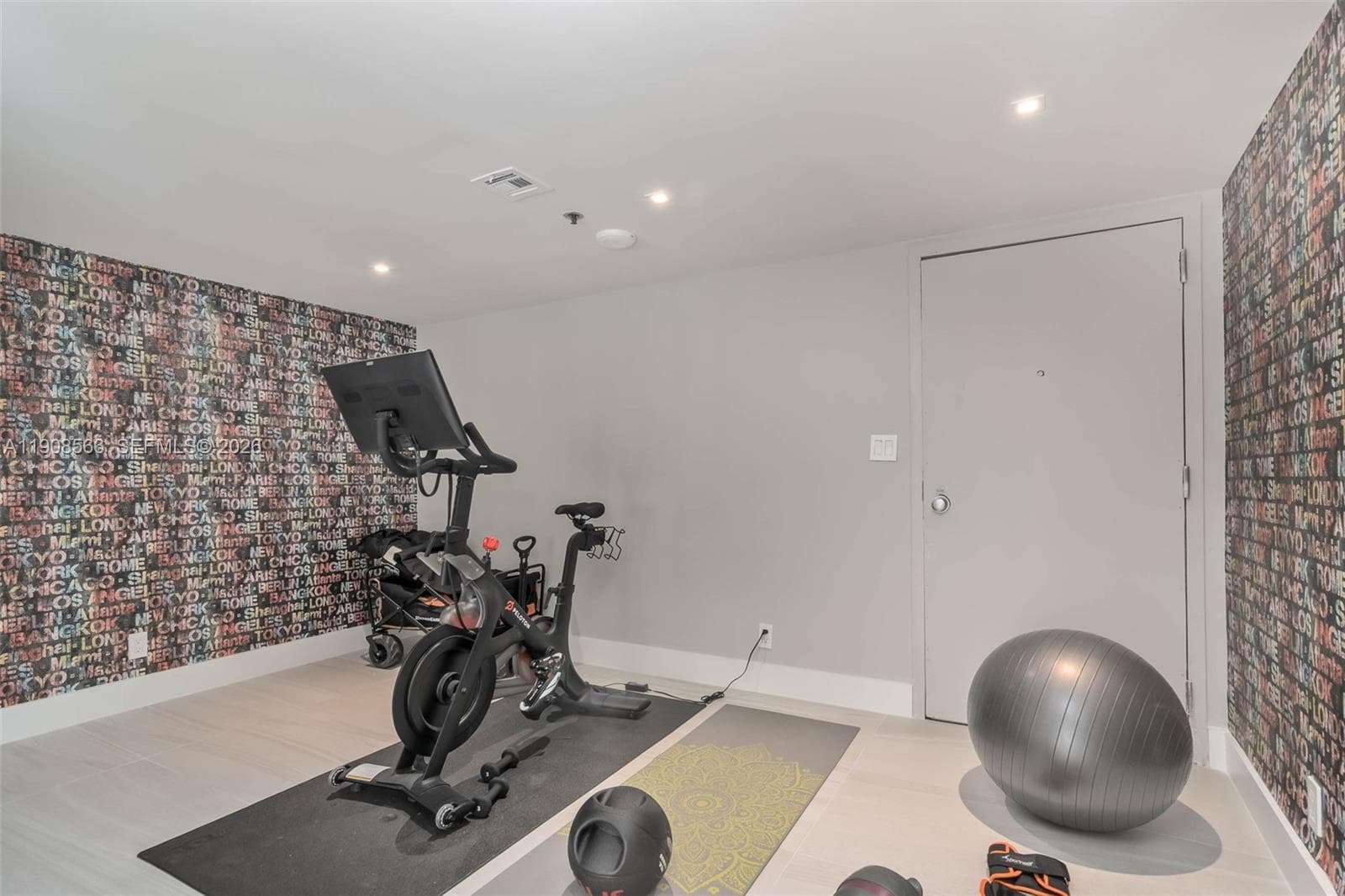 DELVISTA TOWERS CONDO · #2728 in Aventura - Photo 30