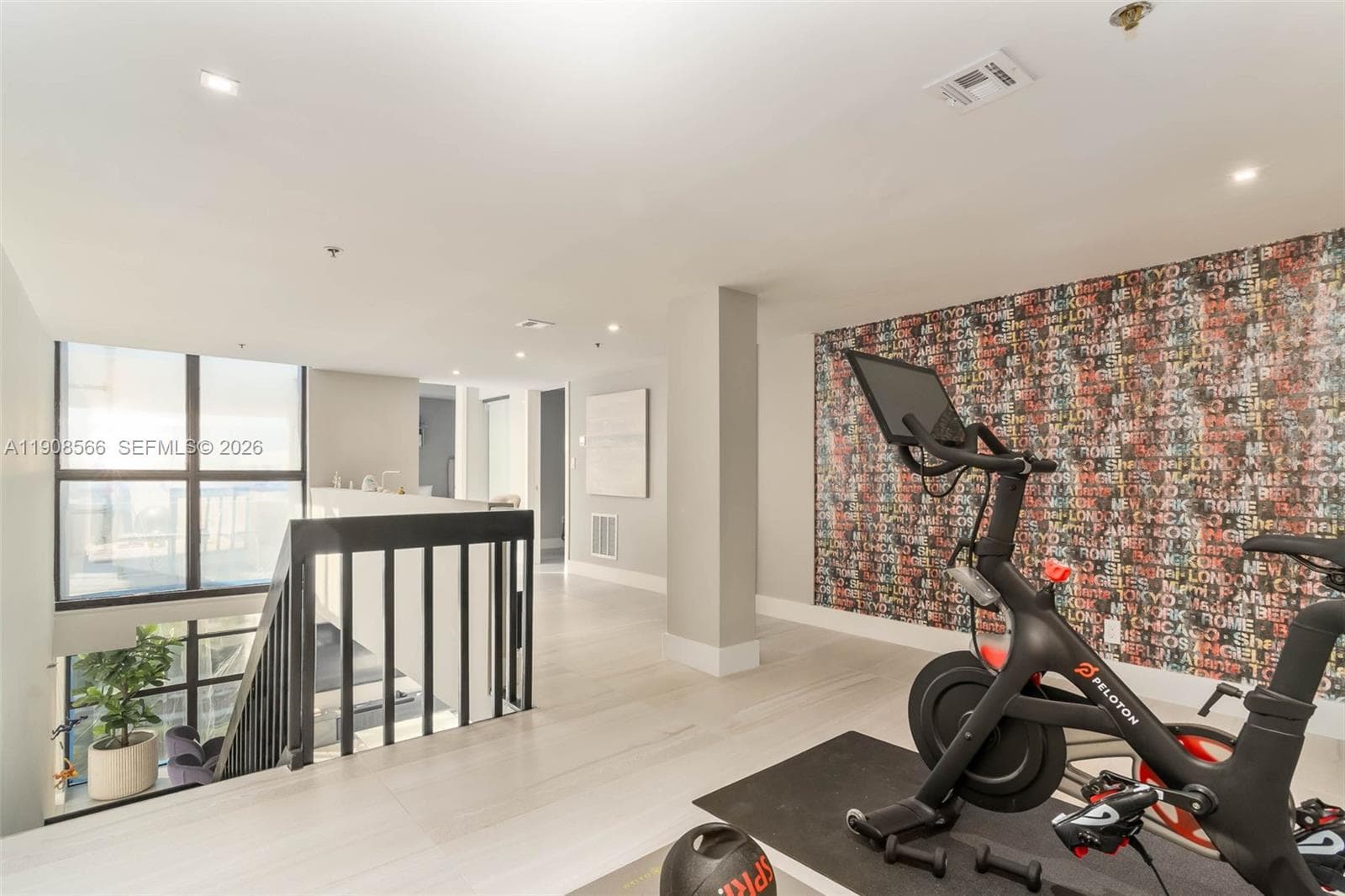 DELVISTA TOWERS CONDO · #2728 in Aventura - Photo 31