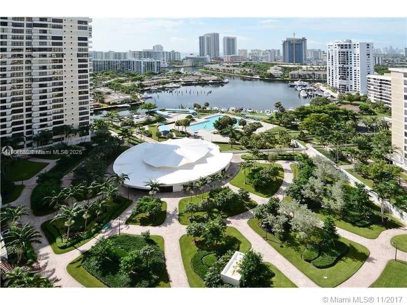 OLYMPUS CONDO · #721 in Hallandale Beach - Photo 26