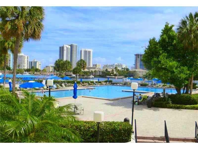 OLYMPUS CONDO · #721 in Hallandale Beach - Photo 35