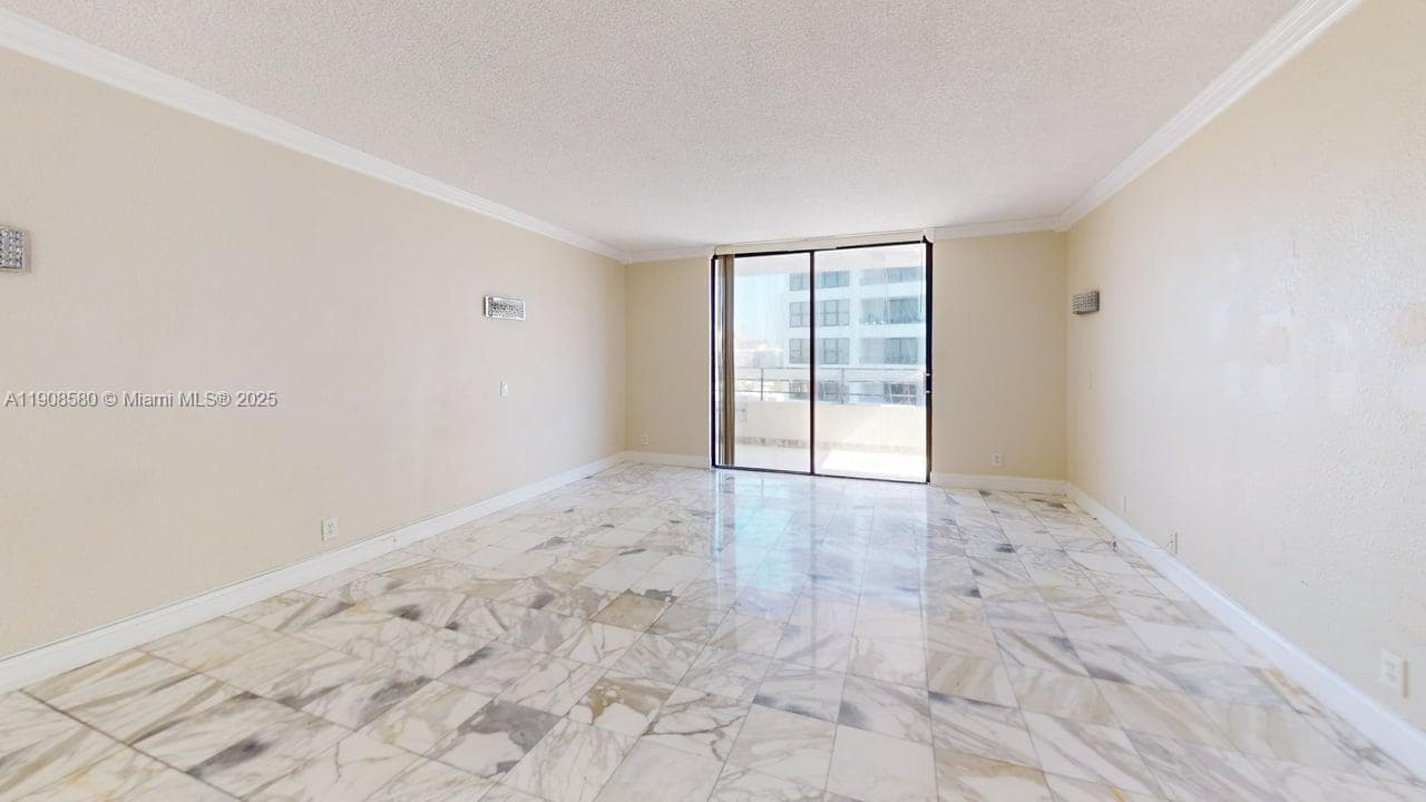 OLYMPUS CONDO · #721 in Hallandale Beach - Photo 8