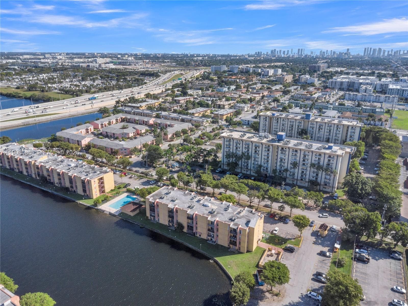Sunset Villas · #204-9 in Miami - Photo 16