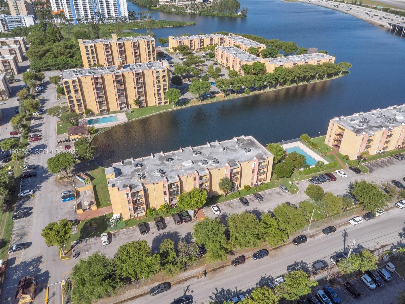 Sunset Villas · #204-9 in Miami - Photo 7