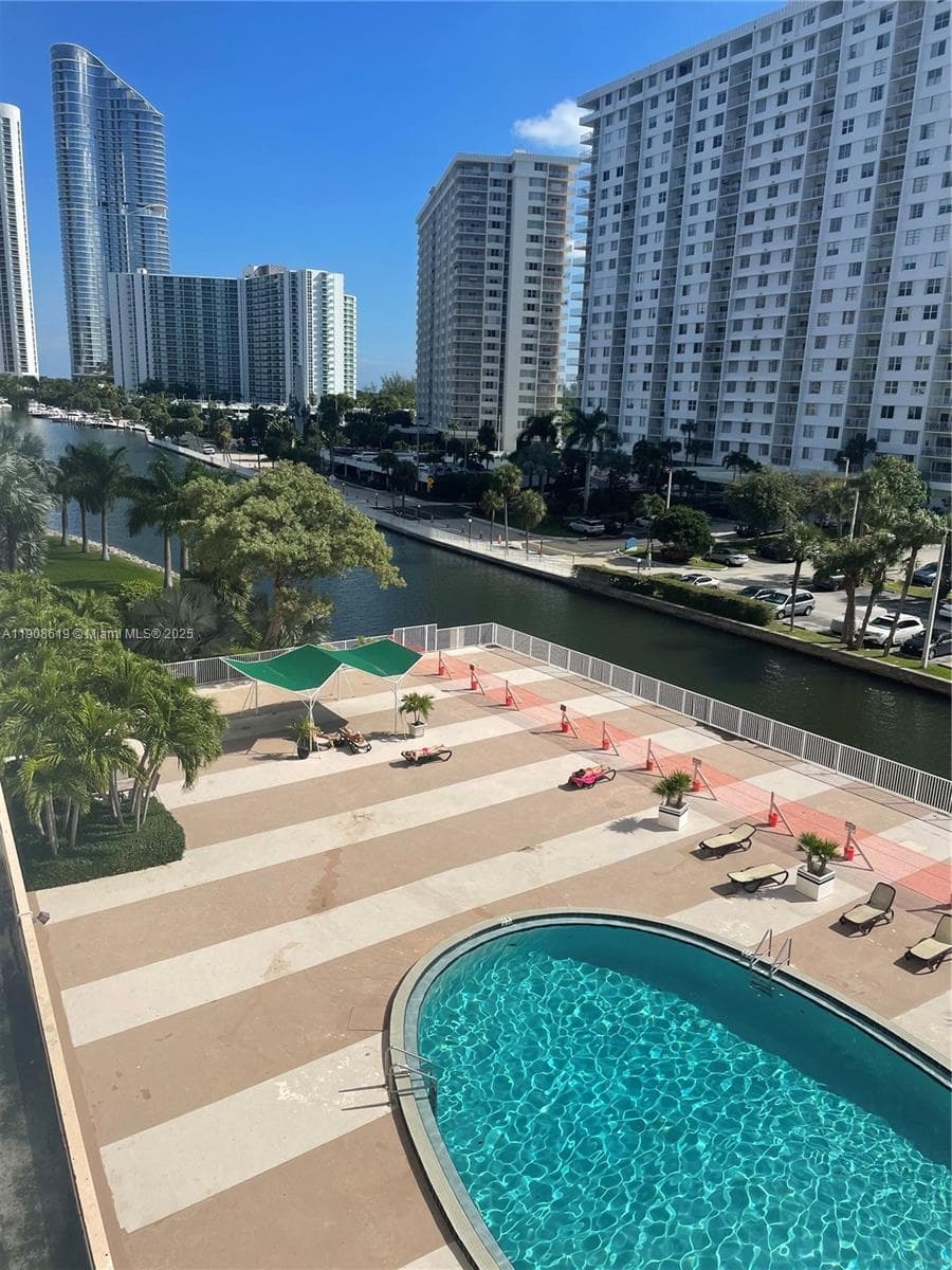 COASTAL TOWERS CONDO · #507 in Sunny Isles Beach - Photo 2