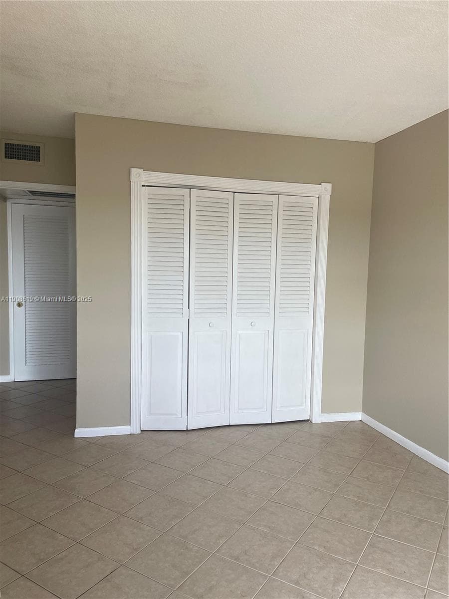 COASTAL TOWERS CONDO · #507 in Sunny Isles Beach - Photo 4