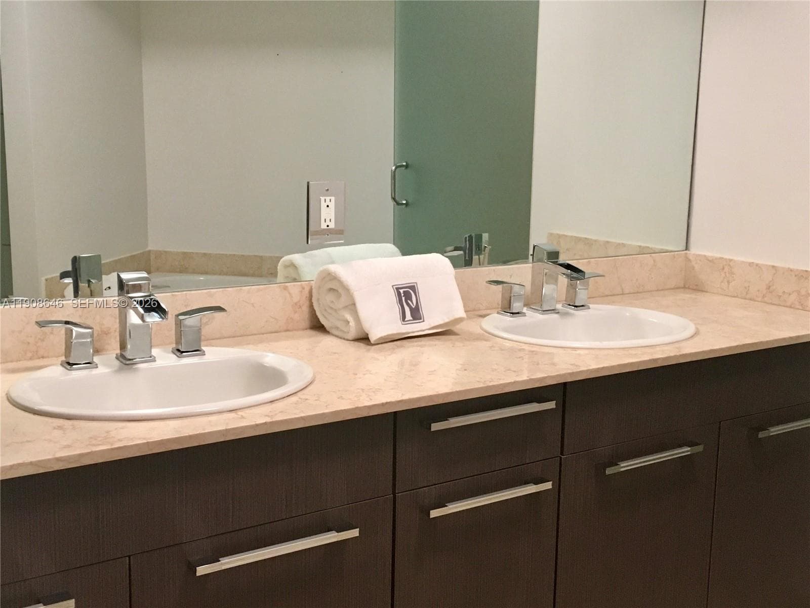 SOUTH TOWER AT THE POINT · #2202 in Aventura - Photo 3