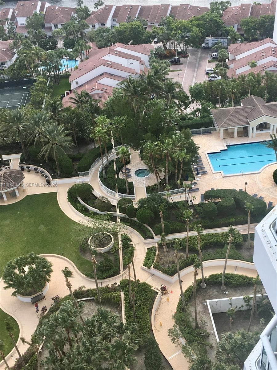 SOUTH TOWER AT THE POINT · #2202 in Aventura - Photo 21
