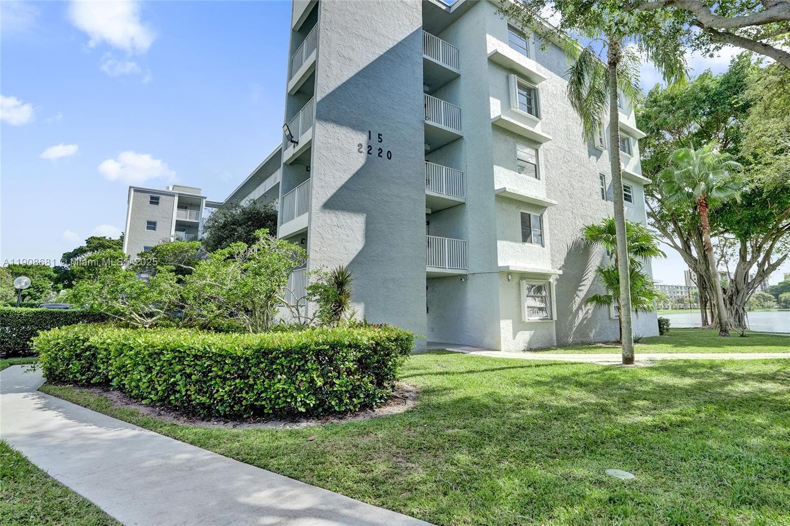 CYPRESS BEND · #310 in Pompano Beach - Photo 56