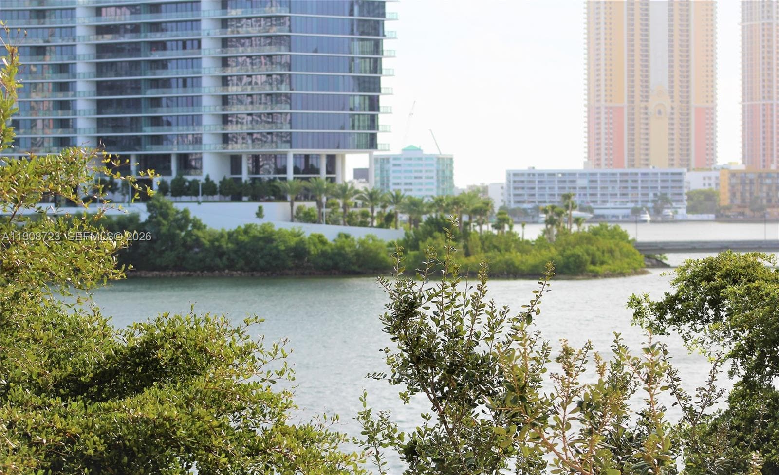 VILLAGE BY THE BAY CONDO · #12409 in Aventura - Photo 2