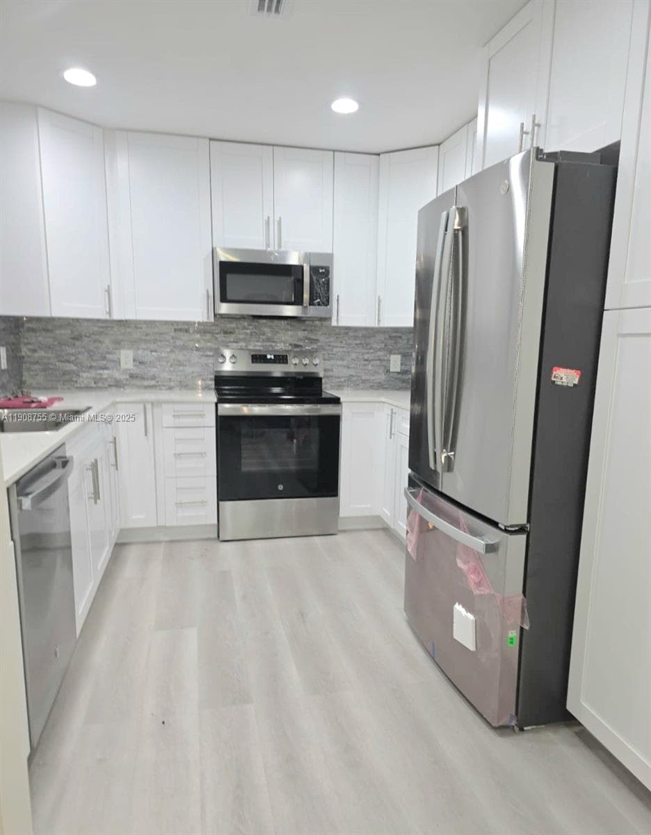 LAKEVIEW ESTATES CONDO · #224 in Miami - Photo 3