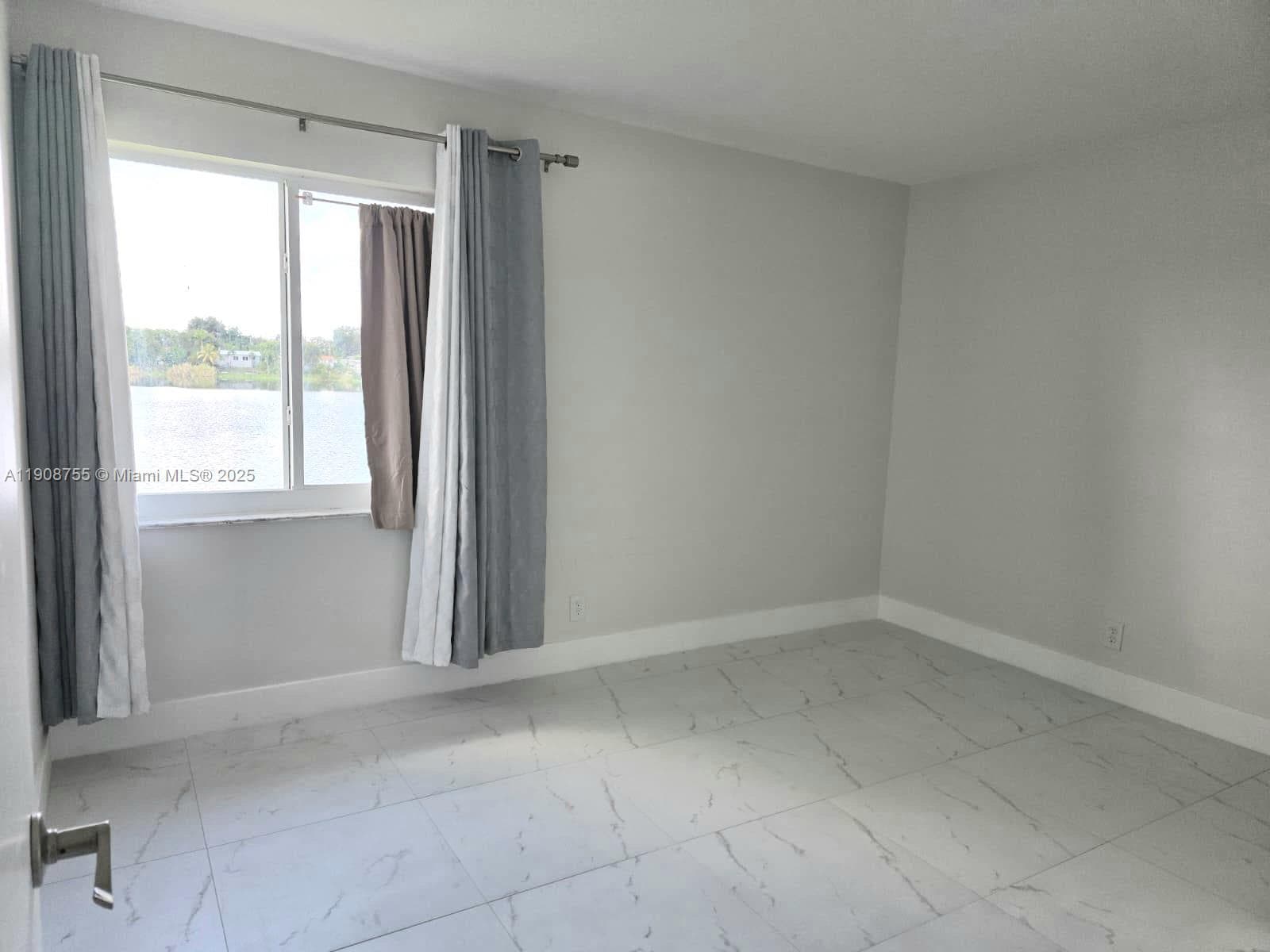 LAKEVIEW ESTATES CONDO · #224 in Miami - Photo 11