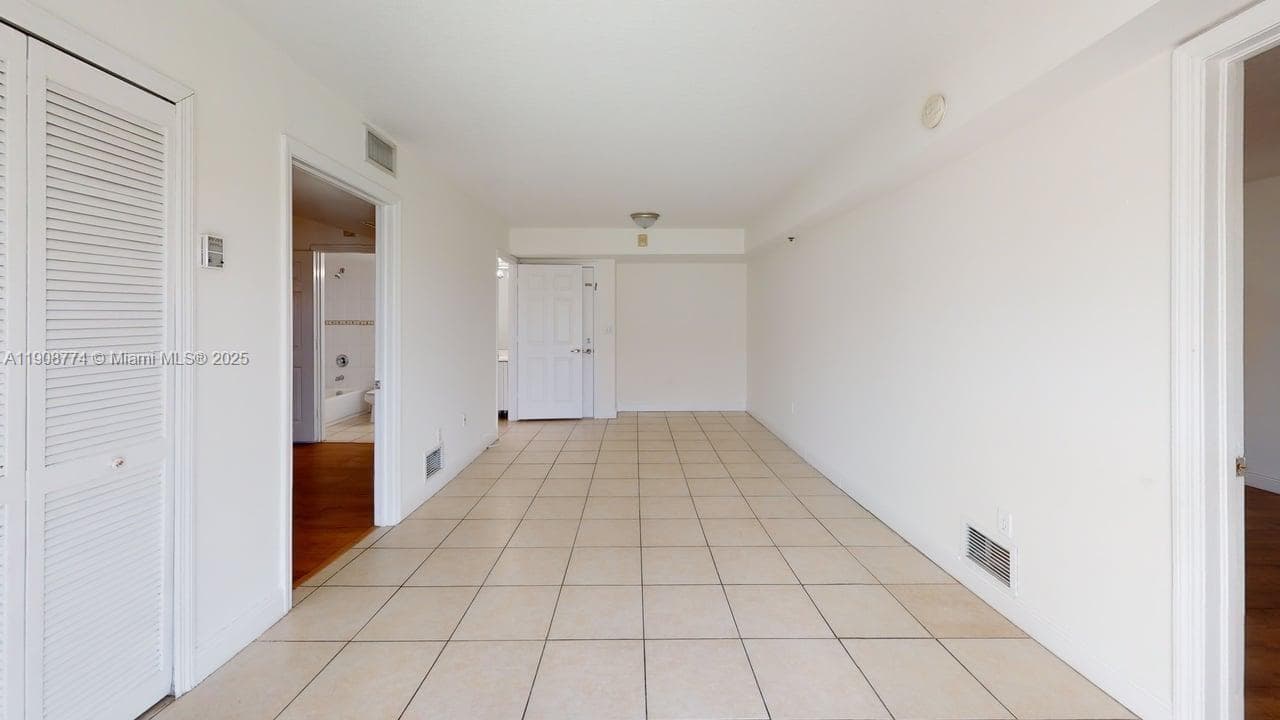 RIVER RUN SOUTH CONDO · #410-1 in Miami - Photo 17