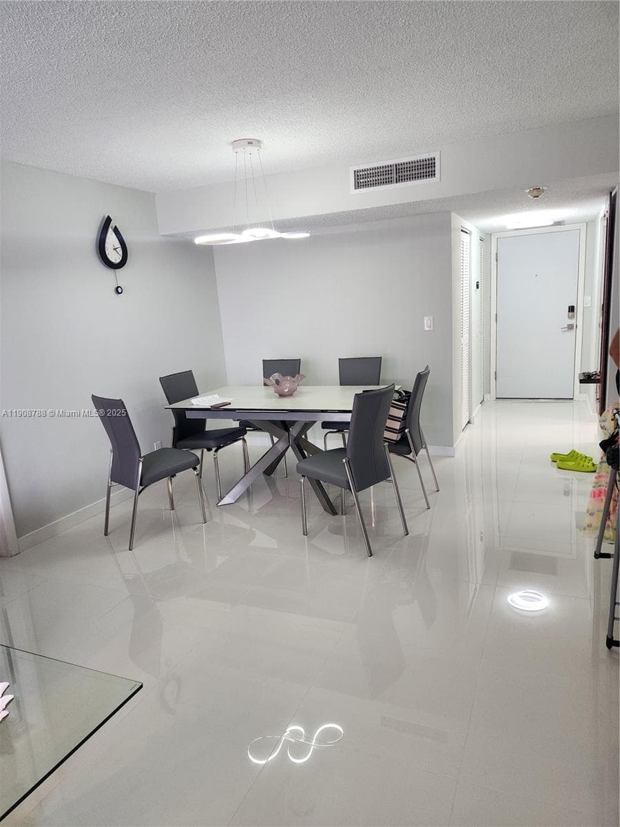 LA MER ESTATES EAST CONDO · #607 in Hallandale Beach - Photo 8