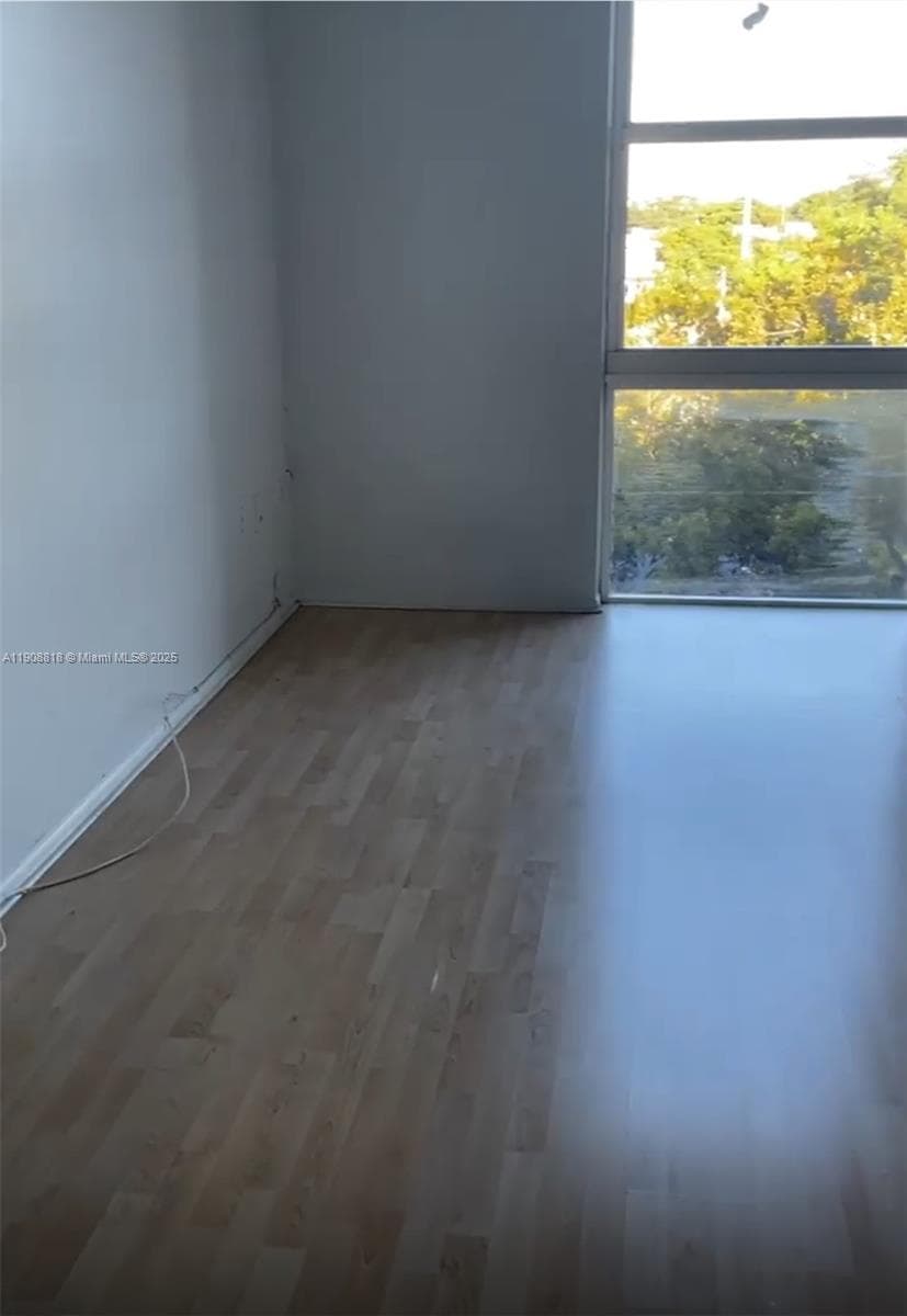 WOODSIDE APTS CONDO · #A-519 in North Miami Beach - Photo 11