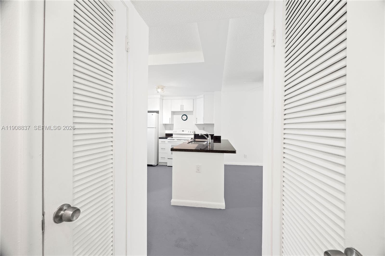 MEADOWBROOK TOWERS CONDO · #304 in Hallandale Beach - Photo 17
