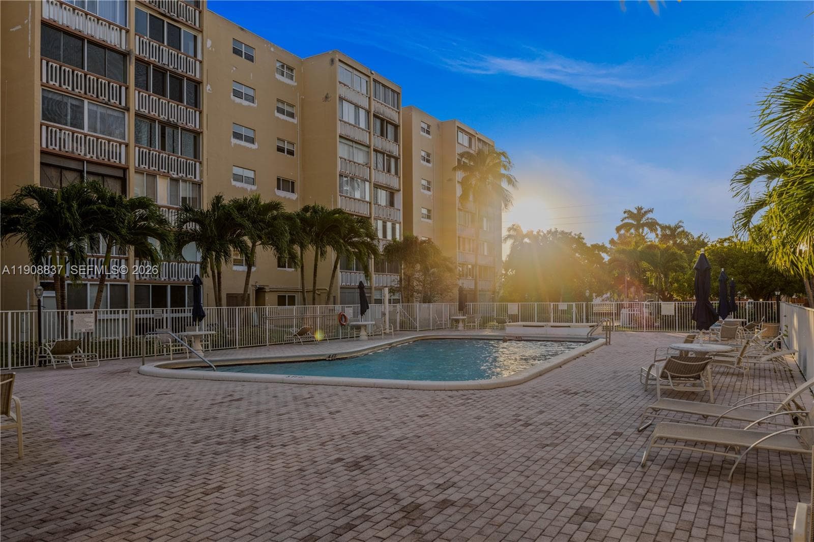 MEADOWBROOK TOWERS CONDO · #304 in Hallandale Beach - Photo 20