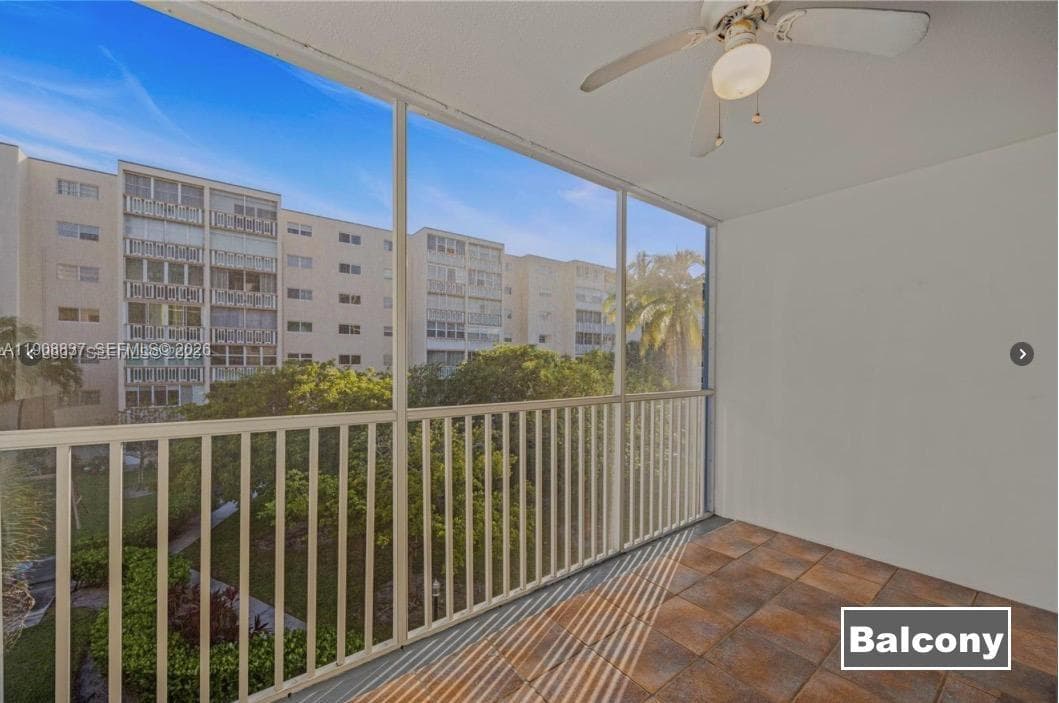 MEADOWBROOK TOWERS CONDO · #304 in Hallandale Beach - Photo 9