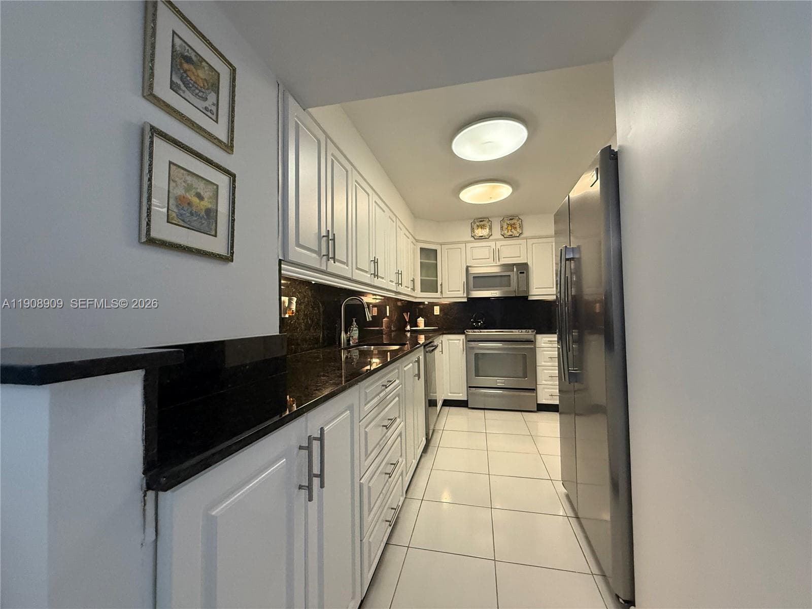 9500 OCEANS CONDO · #1208 in Surfside - Photo 12