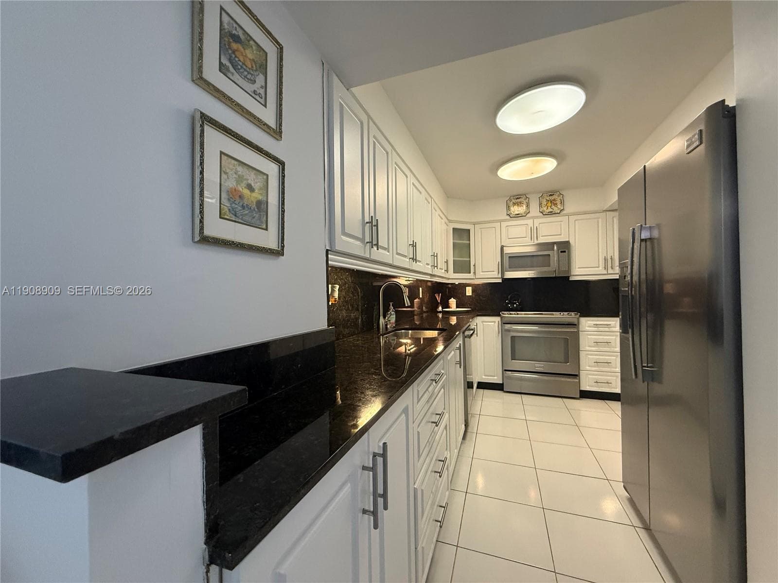 9500 OCEANS CONDO · #1208 in Surfside - Photo 14