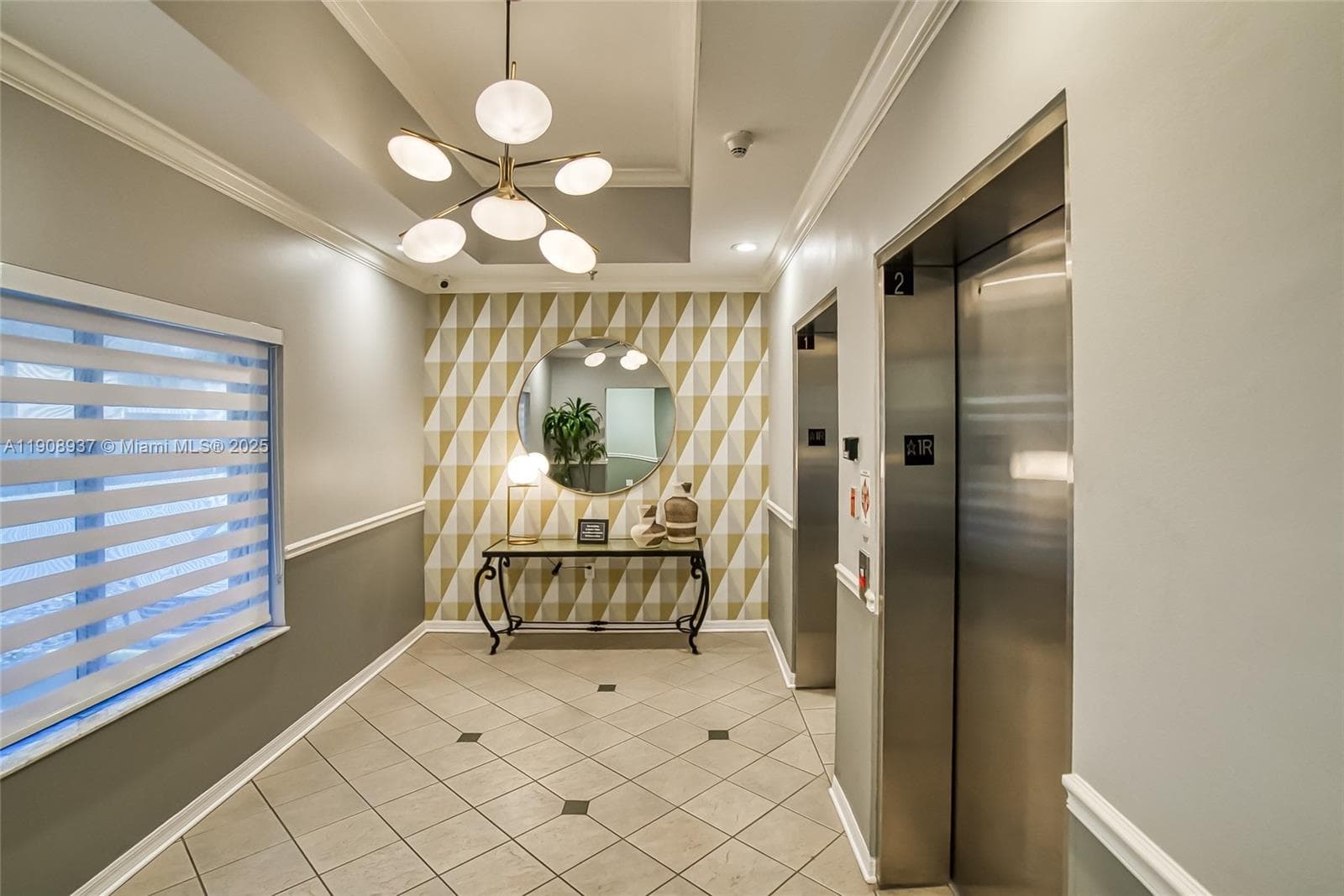 CAPOMAR CONDO · #307 in Miami Beach - Photo 28