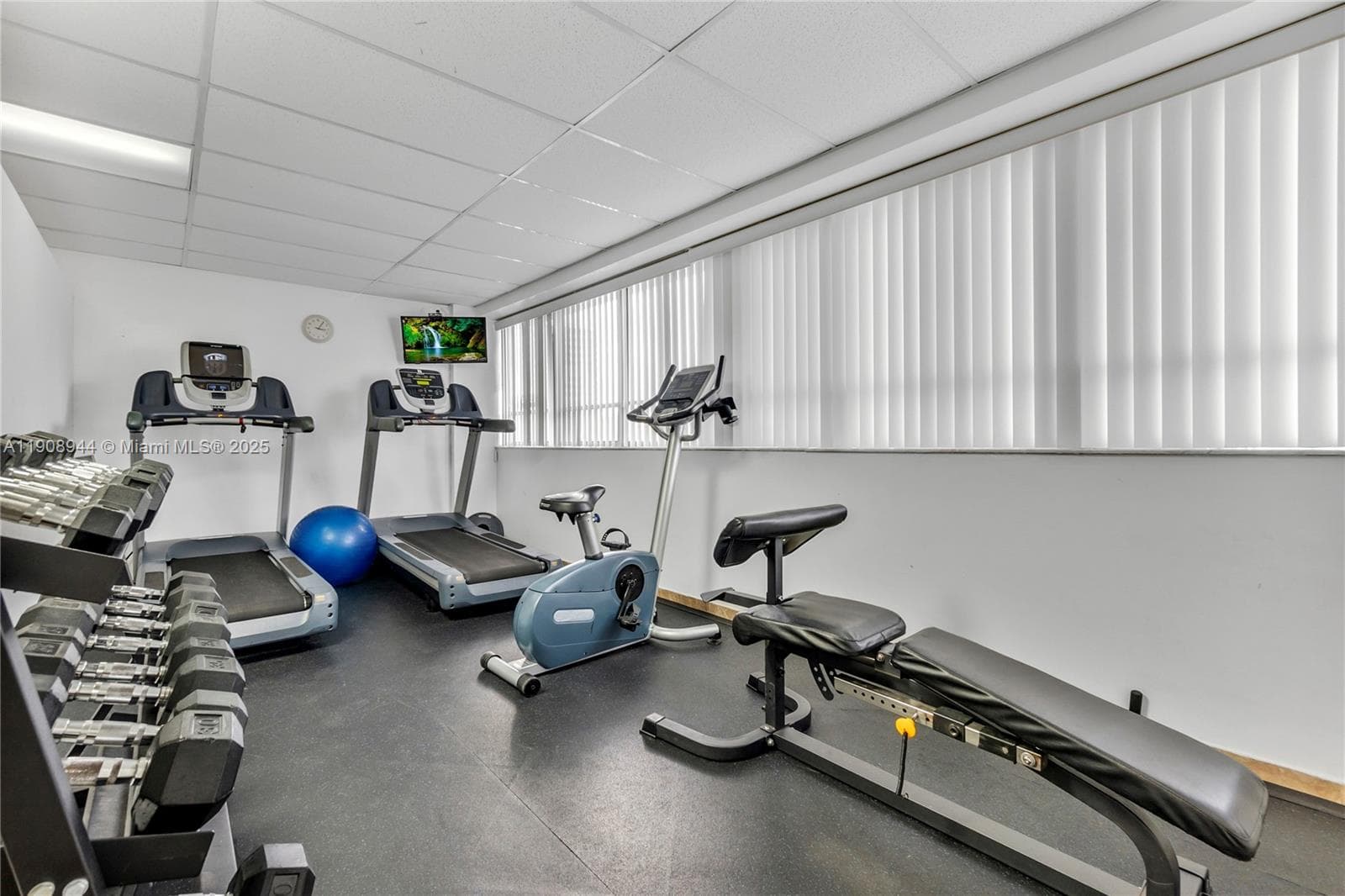 PARKVIEW PLAZA CONDO · #513 in Miami Beach - Photo 24