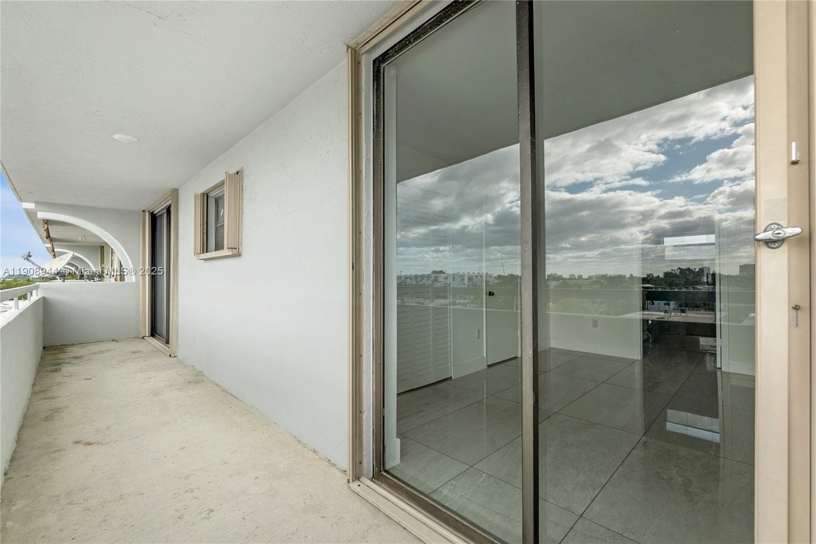 PARKVIEW PLAZA CONDO · #513 in Miami Beach - Photo 19