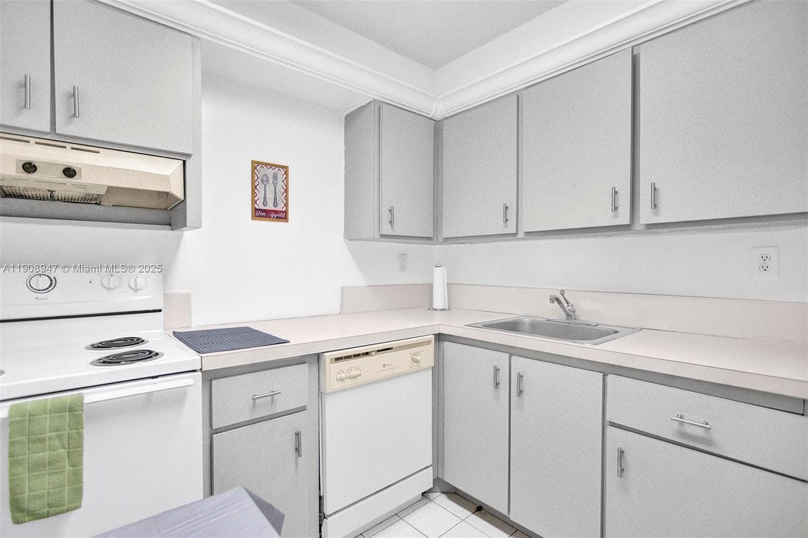 AVILA SOUTH CONDO · #514 in Sunny Isles Beach - Photo 14